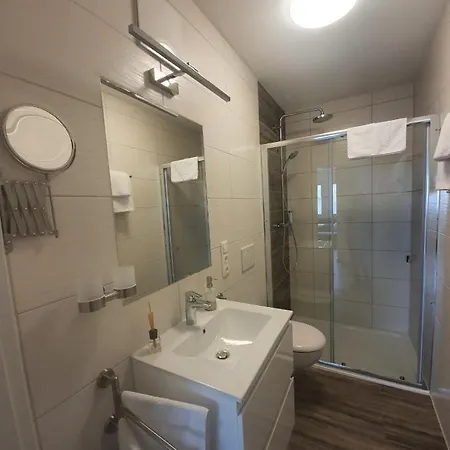 Steinhauser's דירה